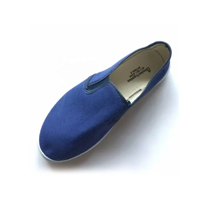 Chaussures de prison